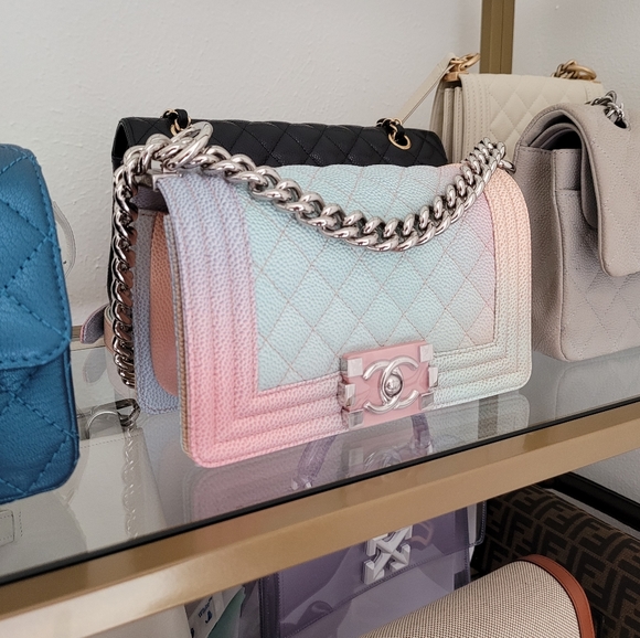 ❌️SOLD❌️Chanel boy bag rainbow small - Picture 2 of 14